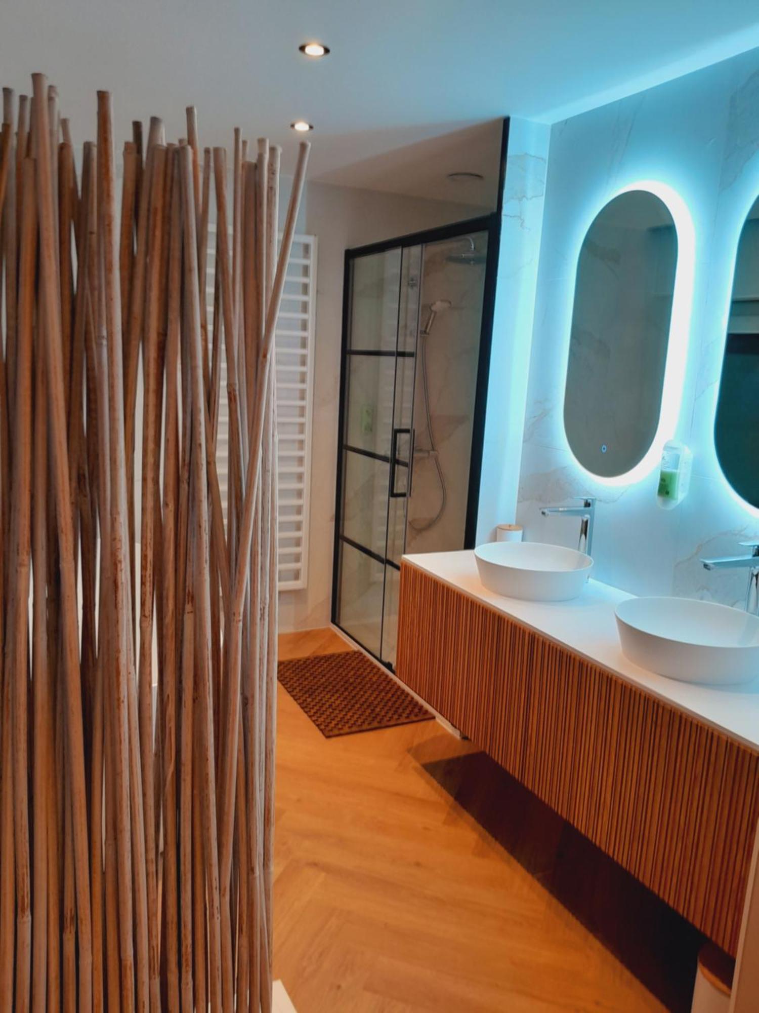 Dionbulles & Dionlodge Guesthouse, Private Wellness Pool In Option Chaumont-Gistoux Dış mekan fotoğraf